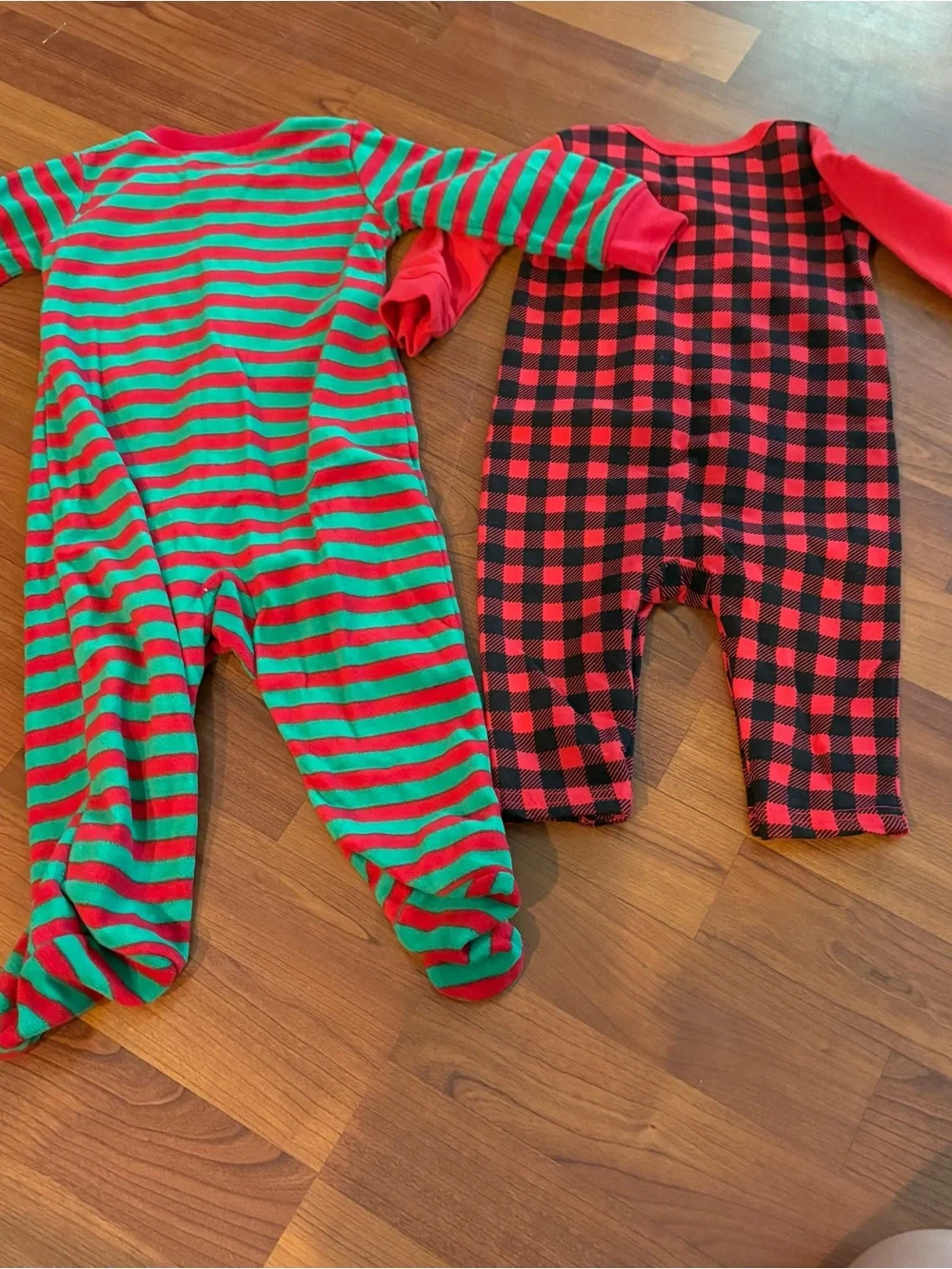Carter's Red & Green Holiday One-Piece Footies - Reindeer & Santa Pair 9 months